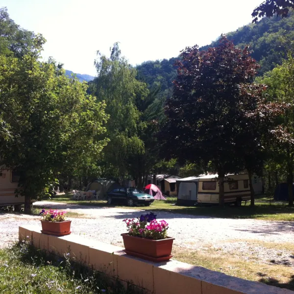 ladrech-la-mure-argens-5s7mu