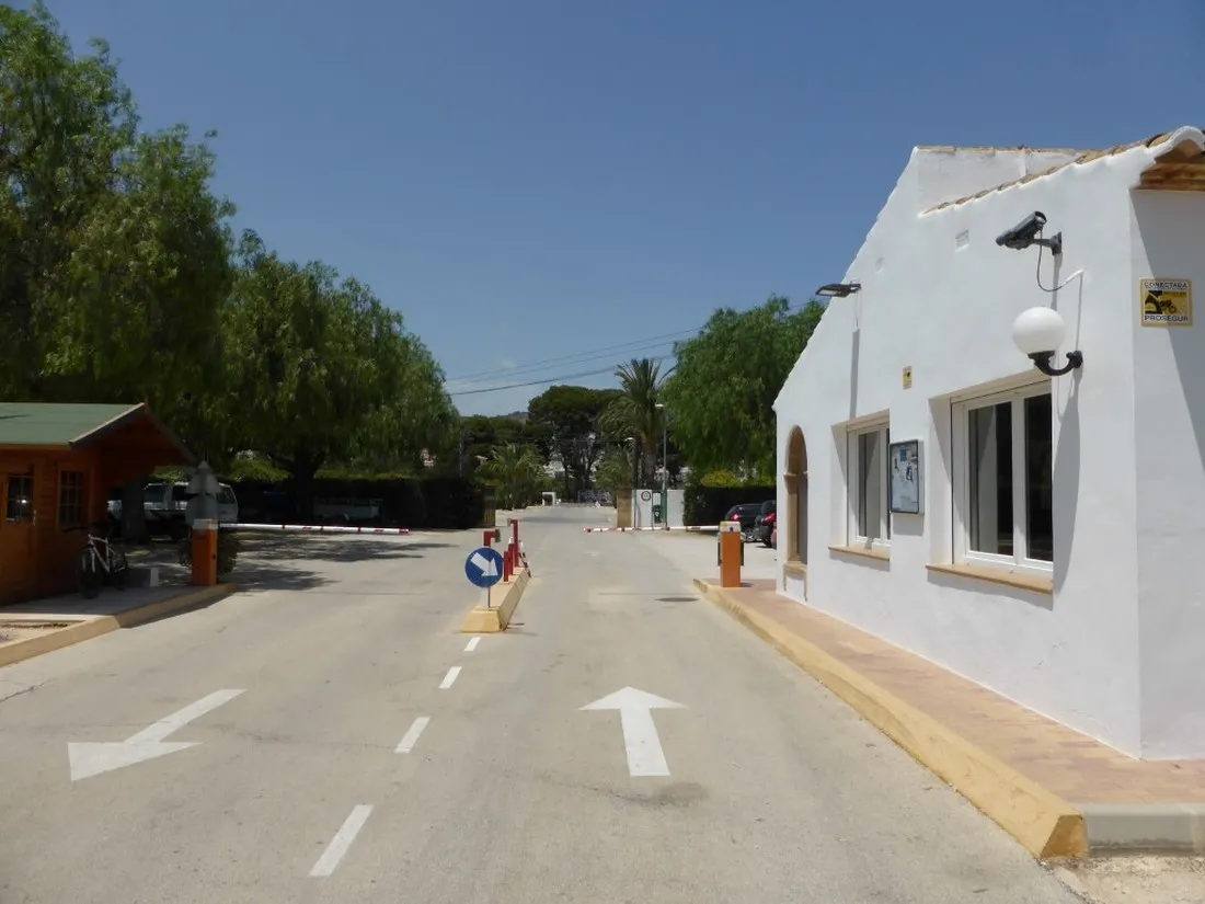 javea-javea-7zlh6