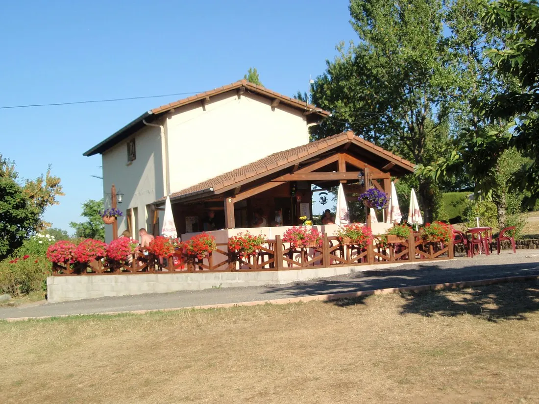 le-bas-larin-felines-ardeche-bayet