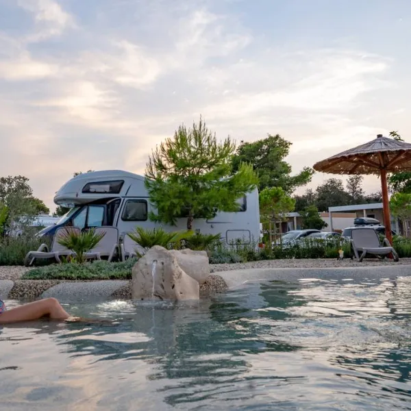 camping-ugljan-ugljan-fyrad