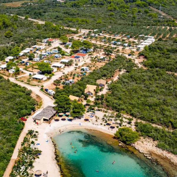 camping-ugljan-ugljan-xjkno