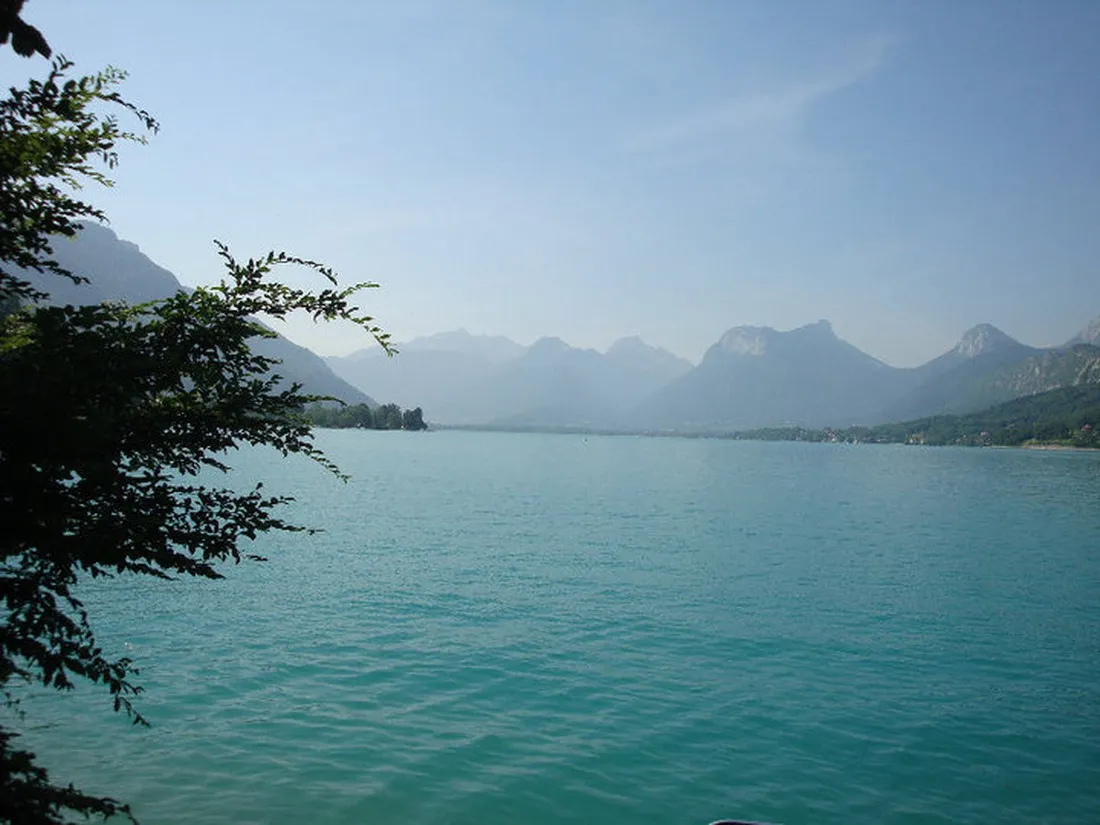 international-du-lac-dannecy-st-jorioz-haute-savoie-chmai
