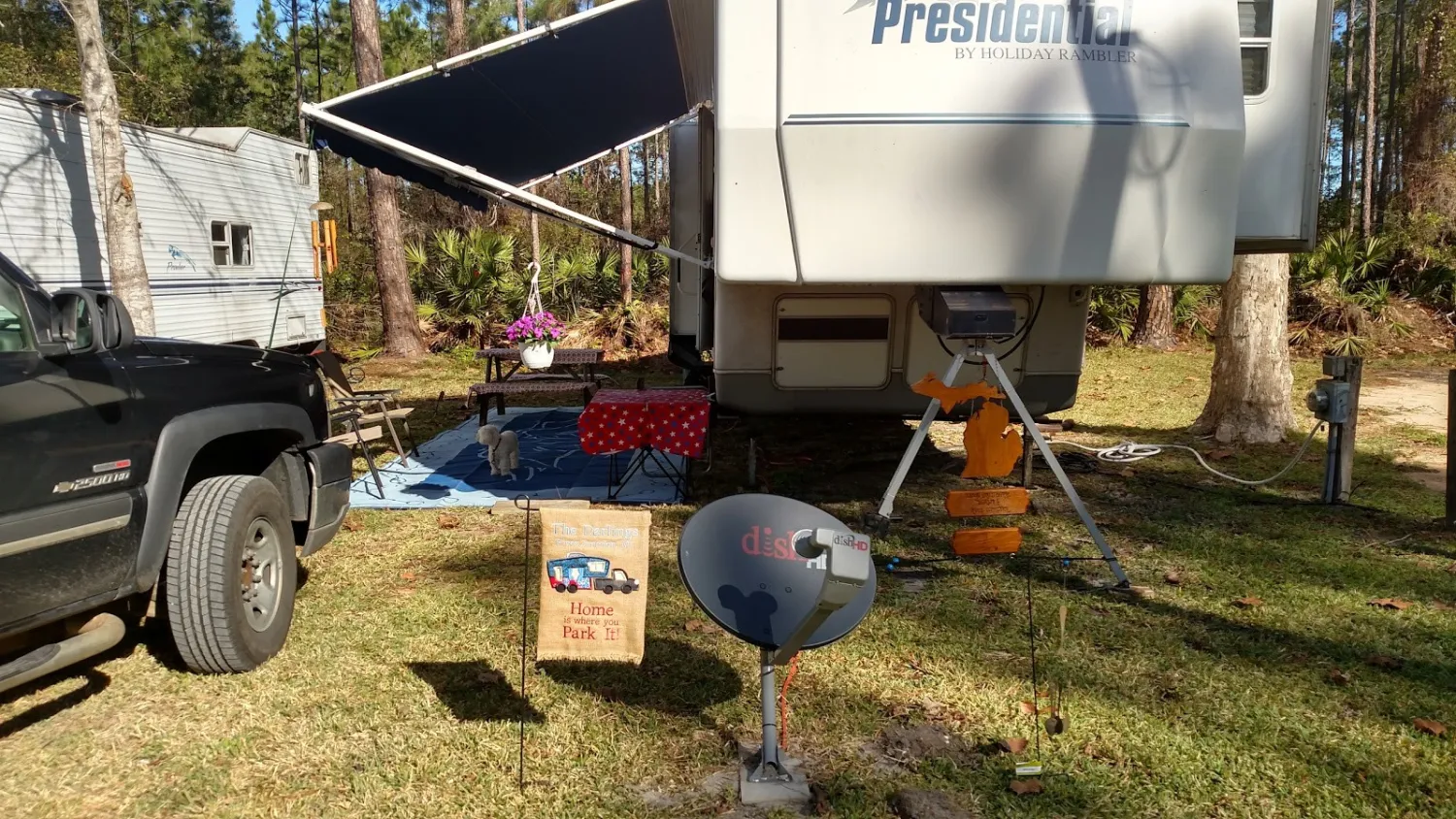 bens-hitching-post-campground-silver-springs-lbqra