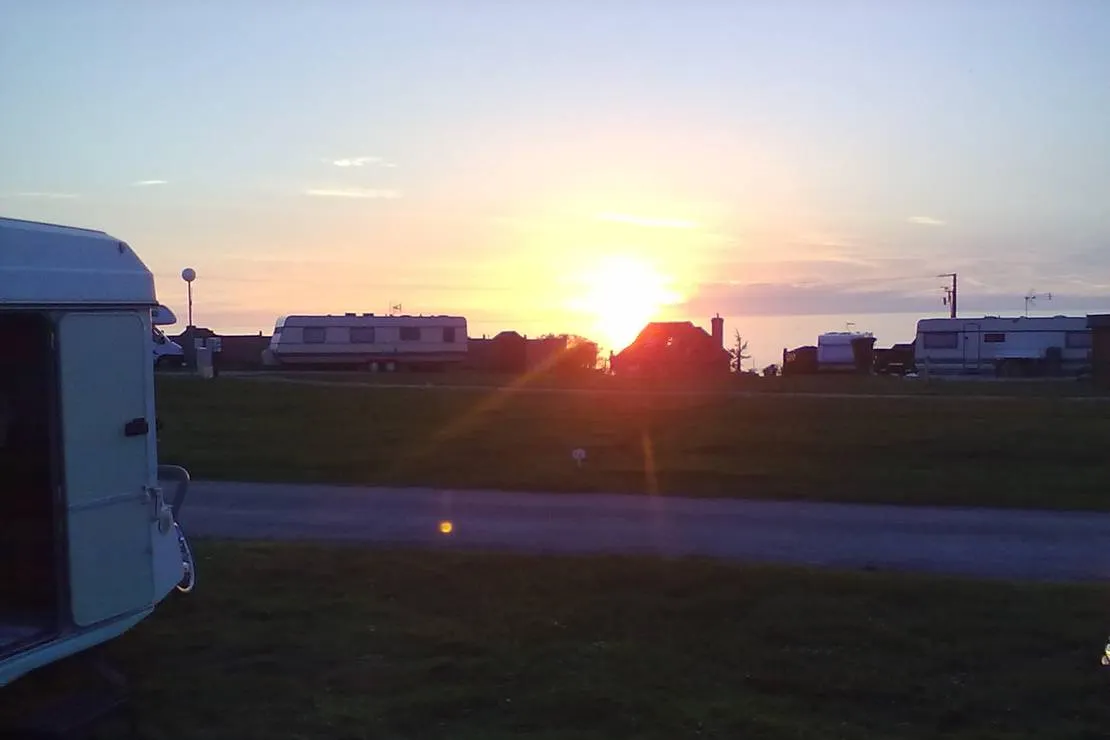 camping-municipal-la-chapelle-donival-ault-lt89n