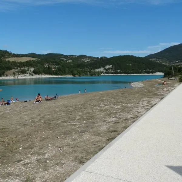 camping-village-verde-fiastra-s-lorenzo-al-lago-f6wgt