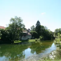 au-camping-de-la-ferme-rennes-sur-loue-doubs-ejzjp