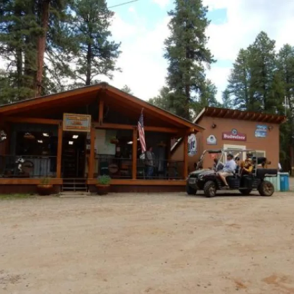 Sportsman's Supply Campground and Cabins