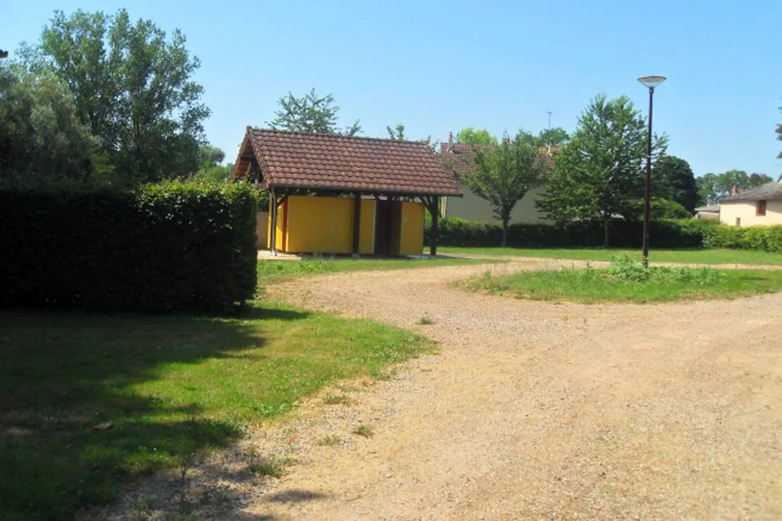 camping-municipal-vandenesse-vandenesse-z1squ