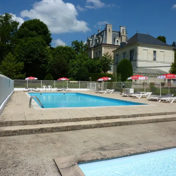 chateau-de-la-rolandiere-trogues-indre-et-loire-ew10x