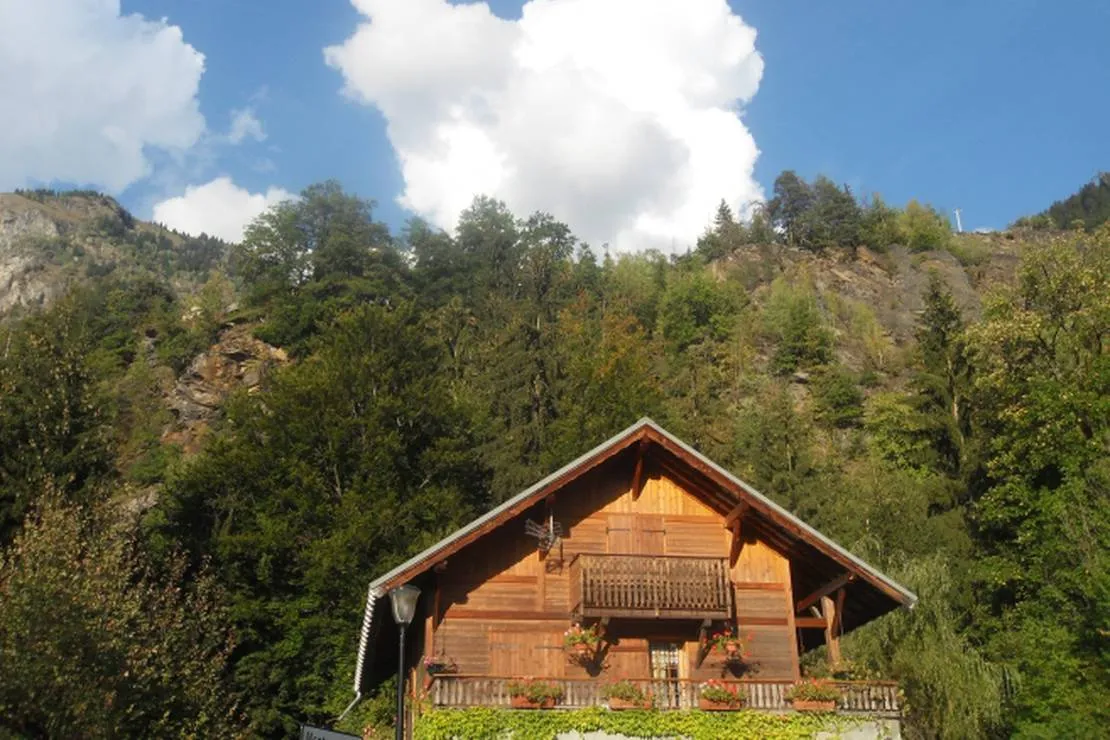 camping-la-plaine-saint-jean-les-houches-e8afx