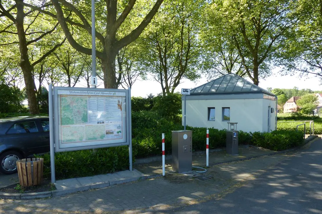 wohnmobilstellplatz-am-wasserschloss-raesfeld-raesfeld-xgdh7