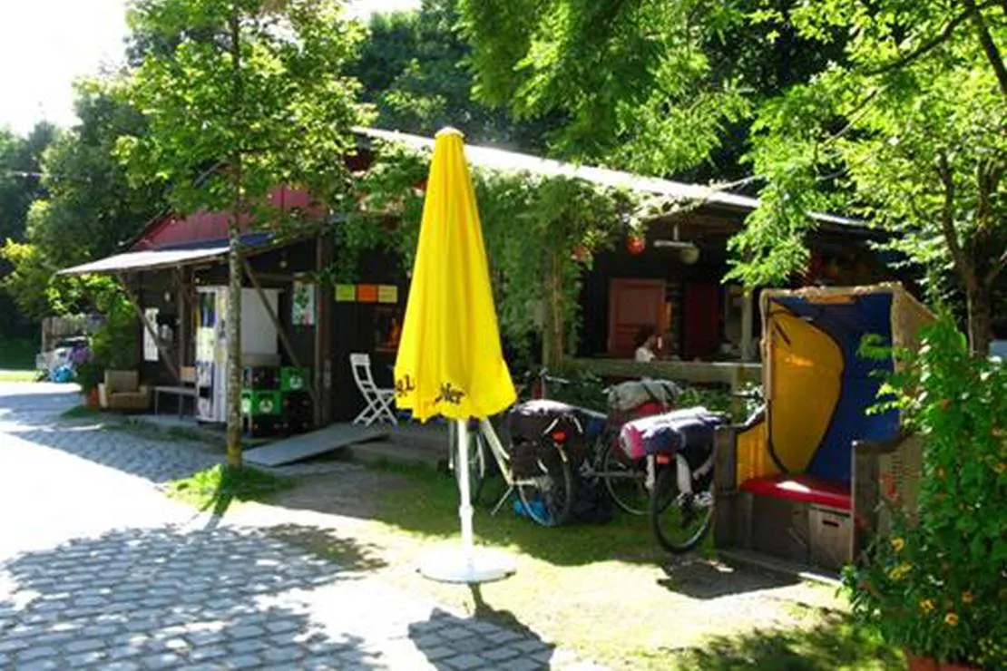 jugendubernachtungscamp-the-tent-munchen-sful4