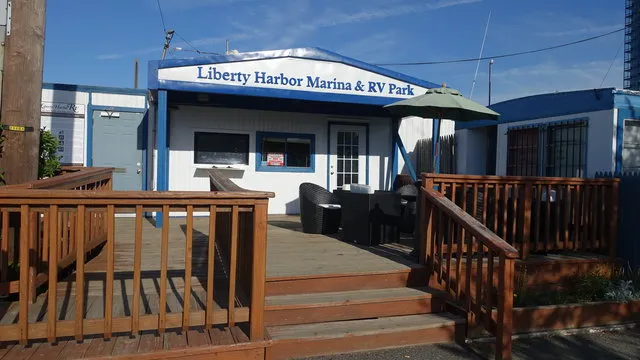 liberty-harbor-marina-rv-park-jersey-city-liy8r