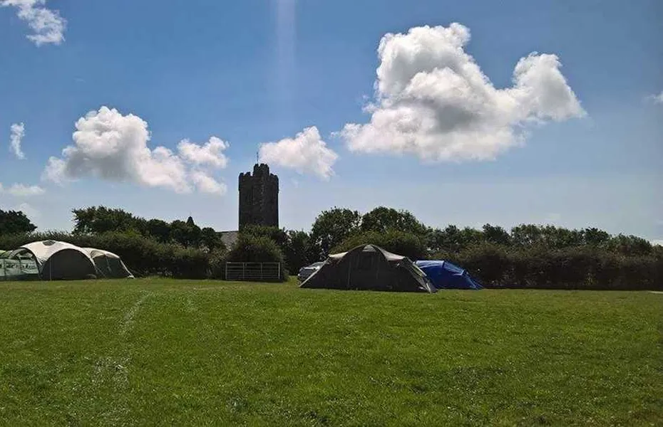 st-petrox-campsite-pembroke-jxtoz