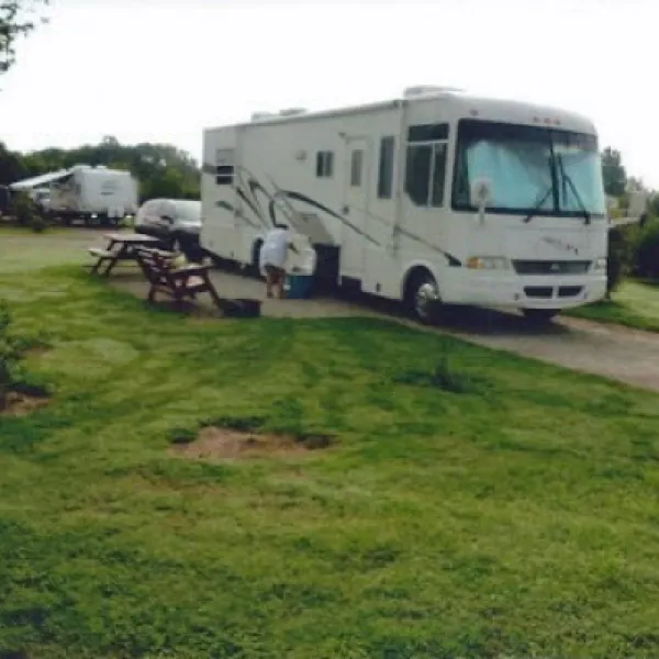 suwannee-river-rendezvous-resort-campground-mayo-rrmxn