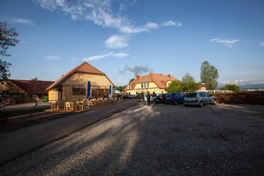 camping-plana-bar-66-pivka-anga3