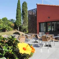 le-haras-palau-del-vidre-8wn34