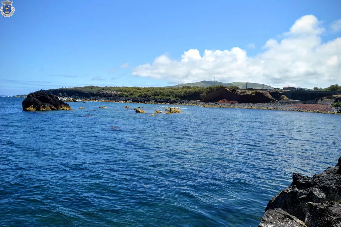 barro-vermelho-santa-cruz-da-graciosa-gewbq