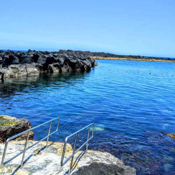 barro-vermelho-santa-cruz-da-graciosa-jjrbz