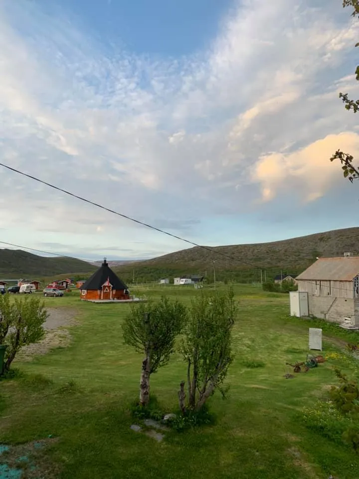 farmen-syltefjord-camping-batsfjord-xzkq4