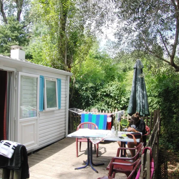 la-riviere-auribeau-sur-siagne-w01nb