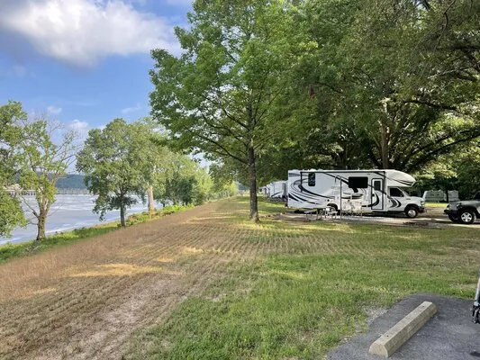 old-post-road-campground-russellville-4d76o