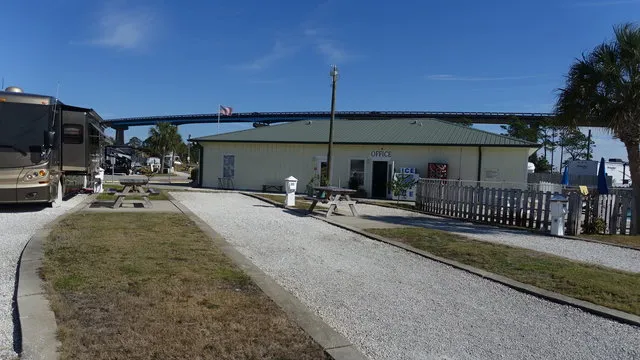 am-perdido-resort-pensacola-mdiyi