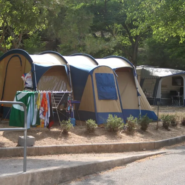 camping-la-vandelle-volx-ba6l0
