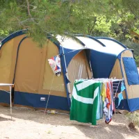camping-la-vandelle-volx-dydwr