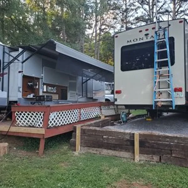 southlake-rv-park-knoxville-ceqbj