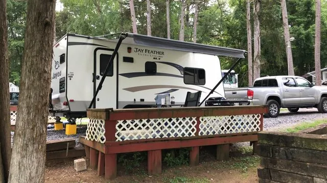southlake-rv-park-knoxville-rltjy
