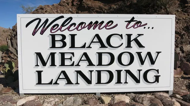 black-meadow-landing-parker-dam-d8w4n