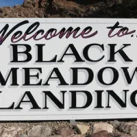 black-meadow-landing-parker-dam-d8w4n
