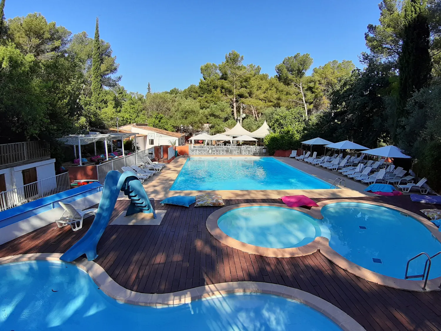 le-beau-veze-carqueiranne-7lgxn