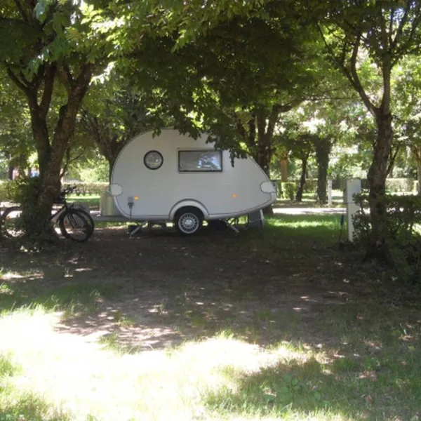 camping-le-chapeau-chinois-villersexel-6sp6m