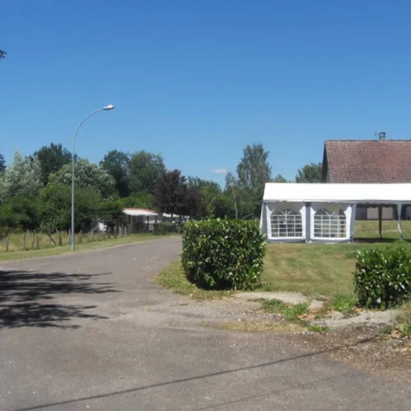 camping-le-chapeau-chinois-villersexel-yd5kb