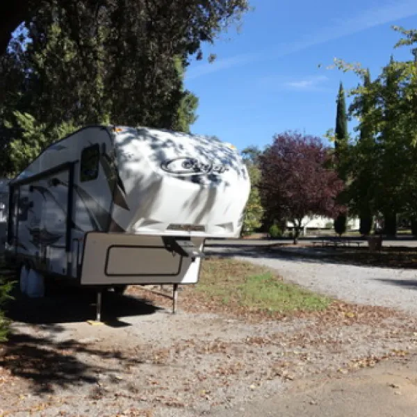 fawndale-oaks-rv-park-redding-voxst