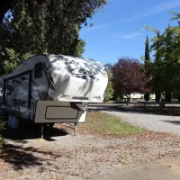 fawndale-oaks-rv-park-redding-voxst