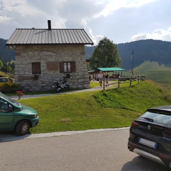 Lago Arsiè Camping Village