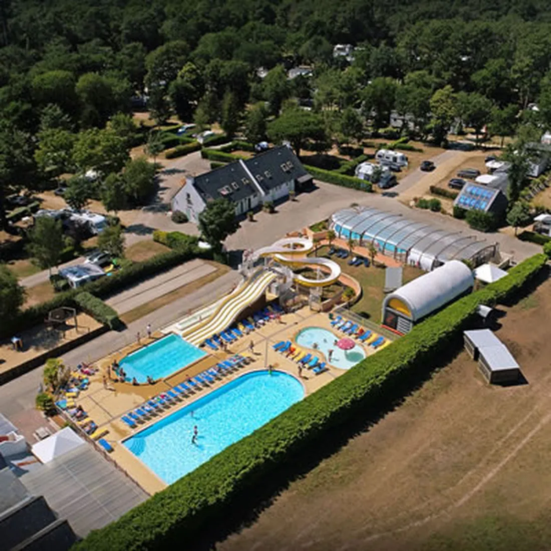 le-moustoir-carnaccarnac-plage-cwqkx