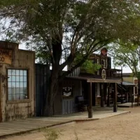 camp-pioneertown-pioneertown-o69mx