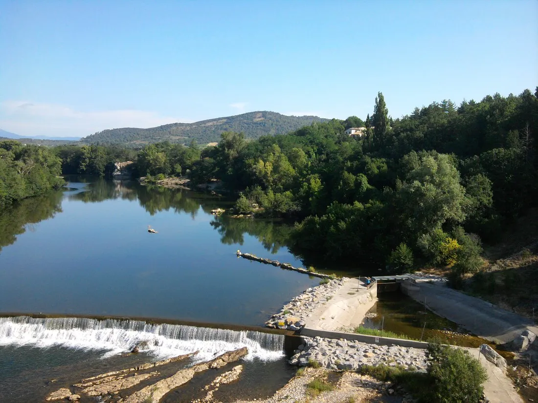 le-casque-roi-salavas-ardeche-wkxdg