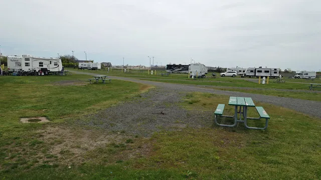 nickerson-beach-campground-lido-beach-syafy