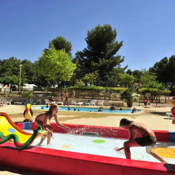 capfun-les-pinedes-du-luberon-pertuis-3sek7
