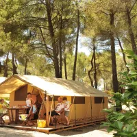 capfun-les-pinedes-du-luberon-pertuis-uj3gb