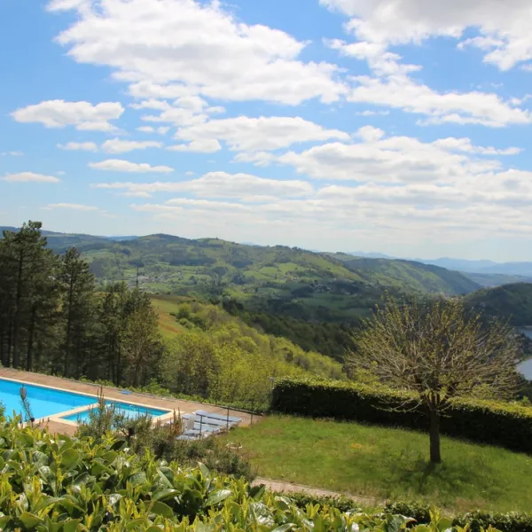 domaine-naturiste-le-dorier-st-victor-sur-loire-updpw