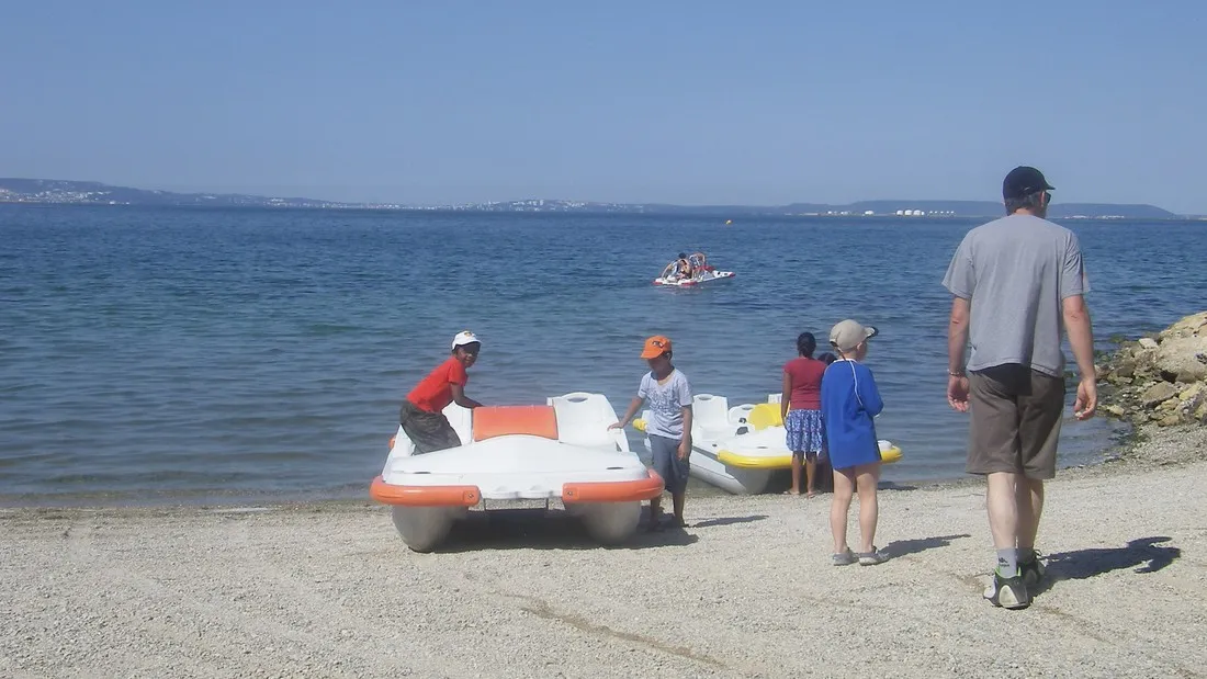marina-plage-vitrolles-nqykr