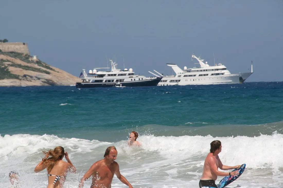 dolce-vita-calvi-pwfxl