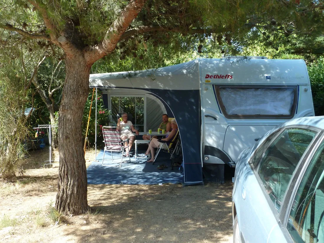 au-jardin-de-la-ferme-six-fours-les-plages-yml5z