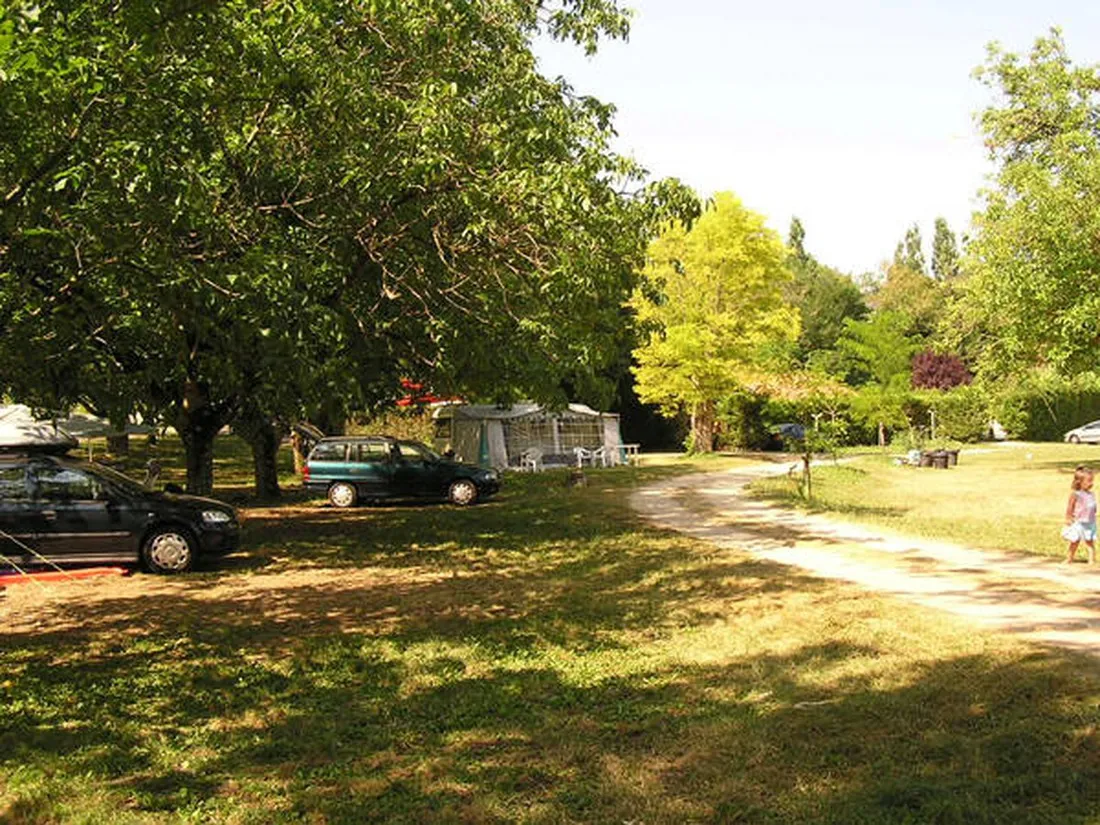 le-ceou-st-cybranet-dordogne-ji2vt